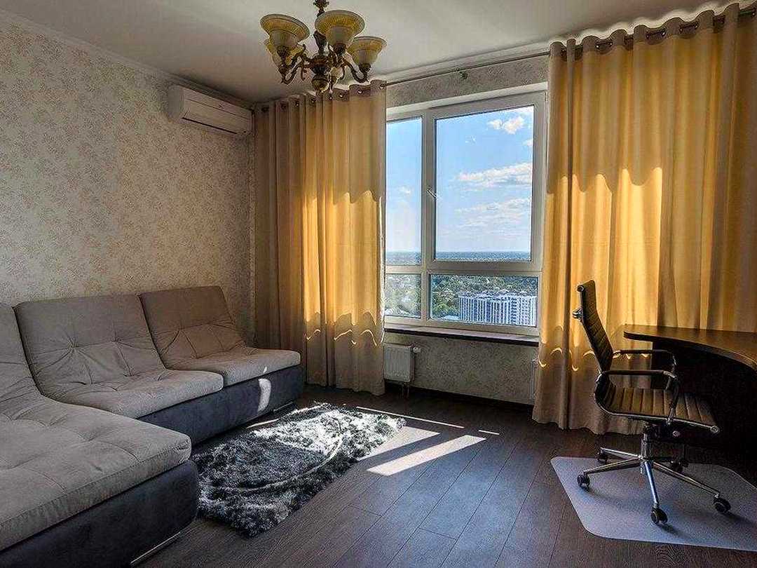 Дарницький, Київ