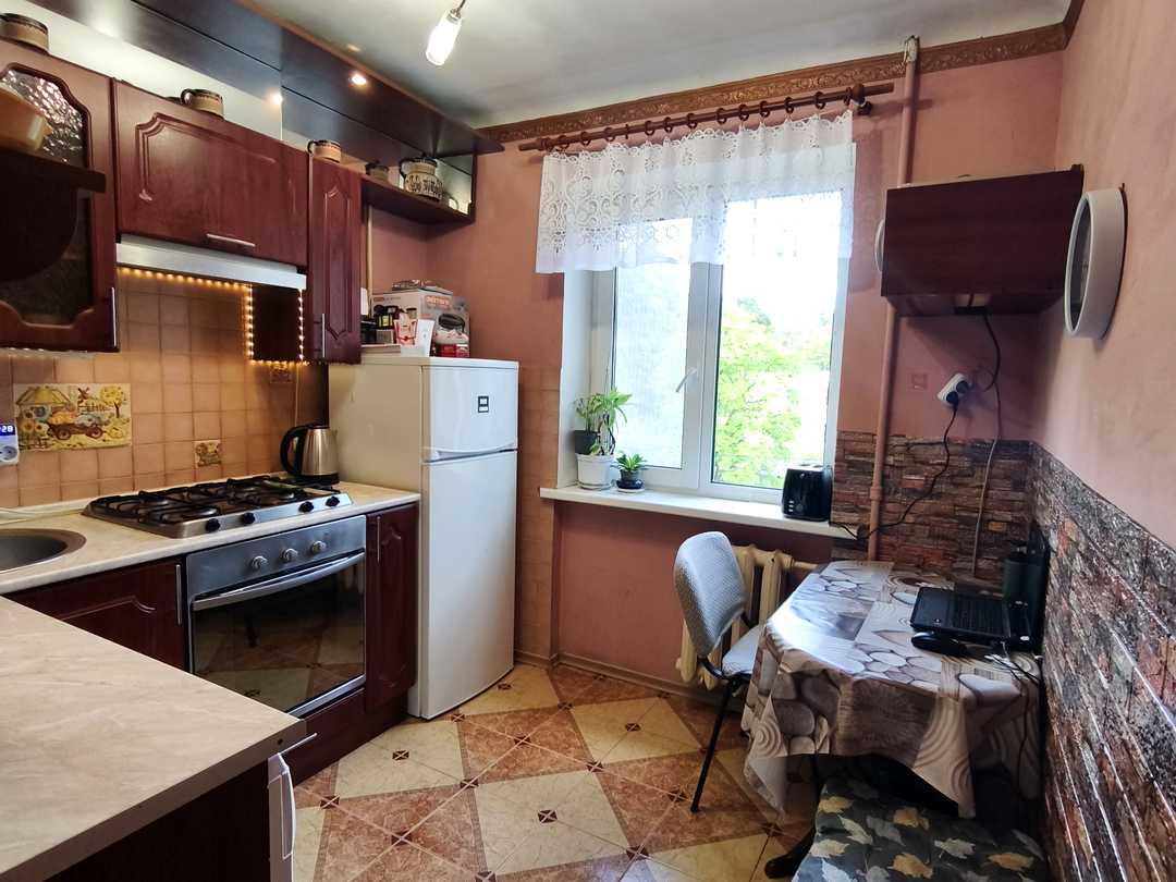 Дарницький, Київ