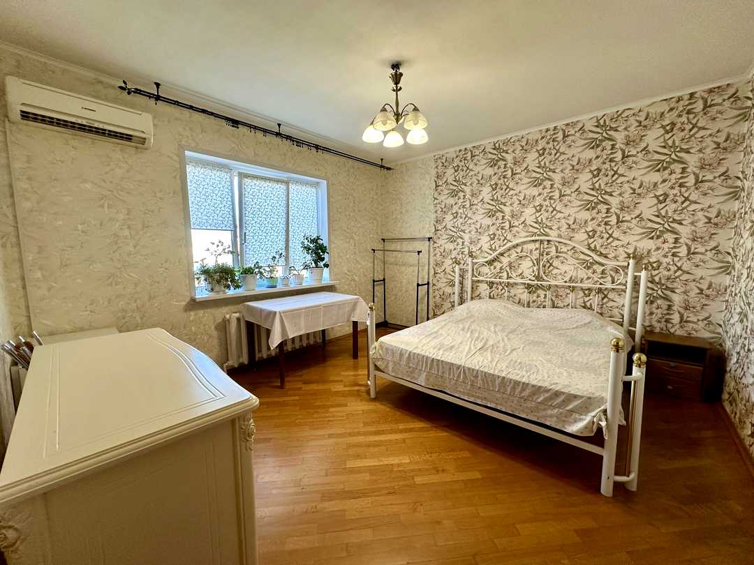 Дарницький, Київ