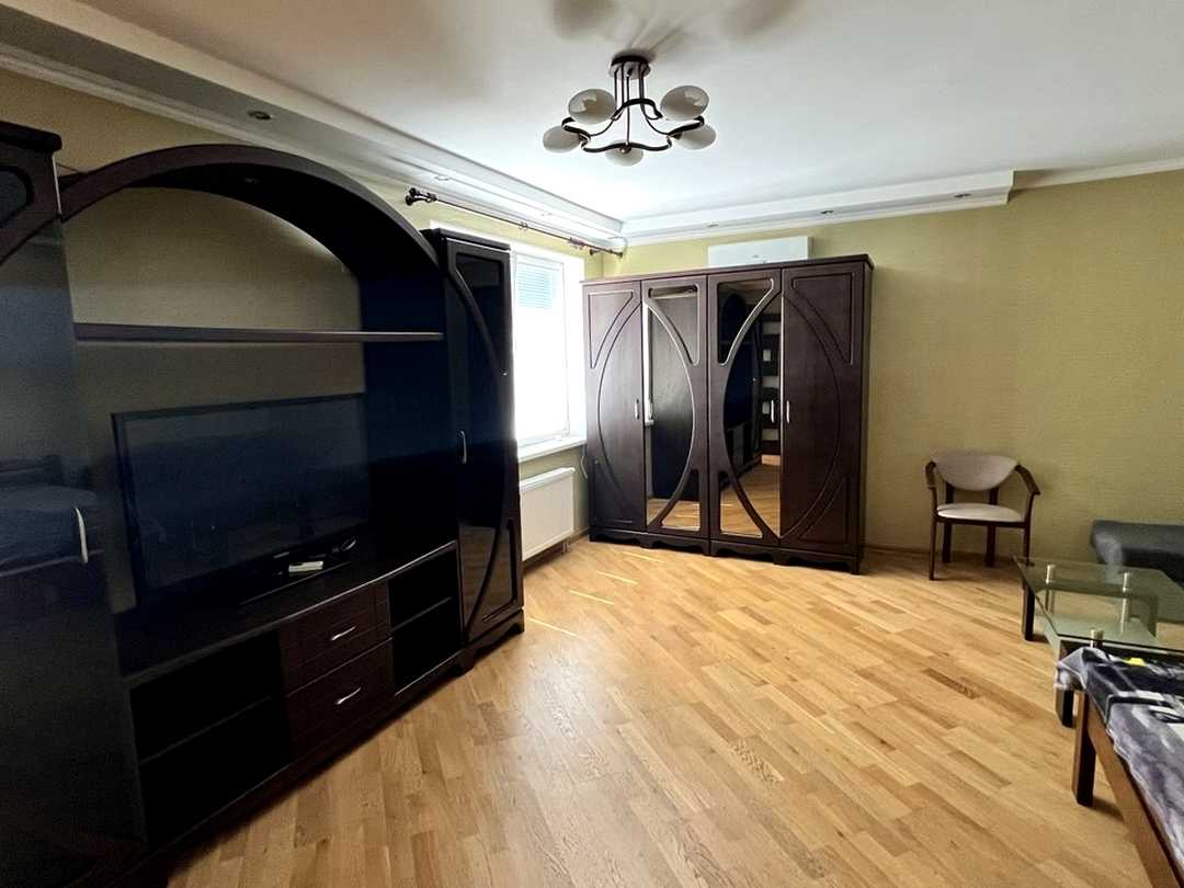 Святошинський, Київ
