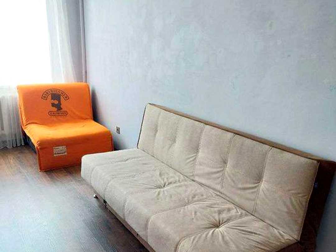 Дніпровський, Київ
