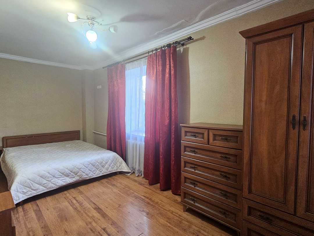 Святошинський, Київ