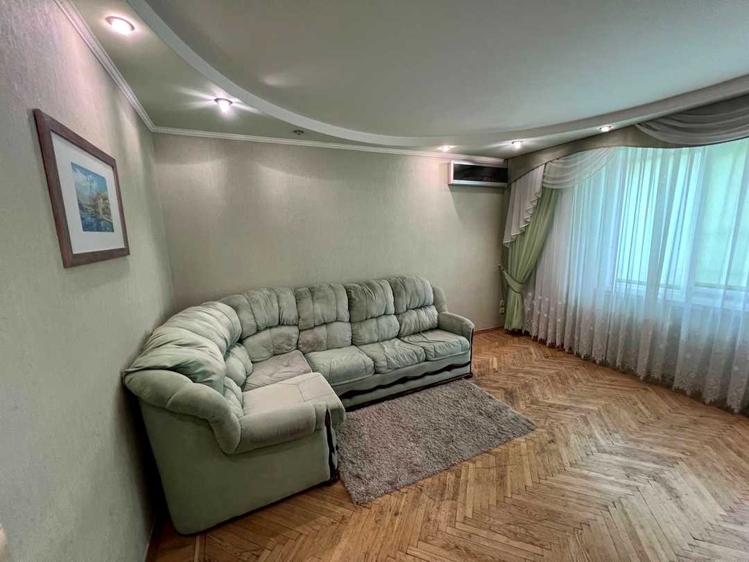 Дарницький, Київ