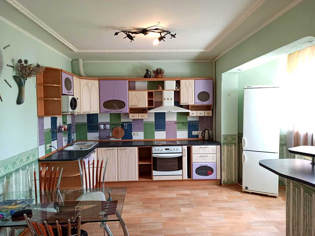 Дарницький, Київ