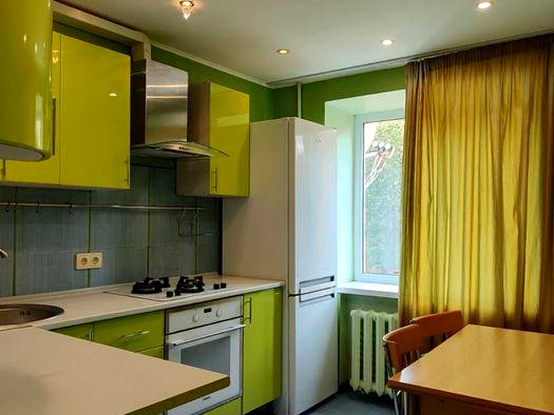 Дарницький, Київ