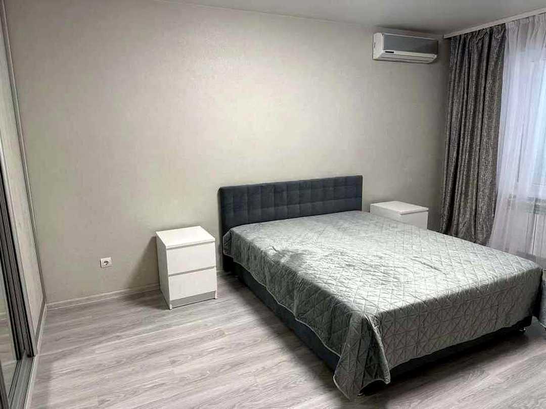 Дарницький, Київ