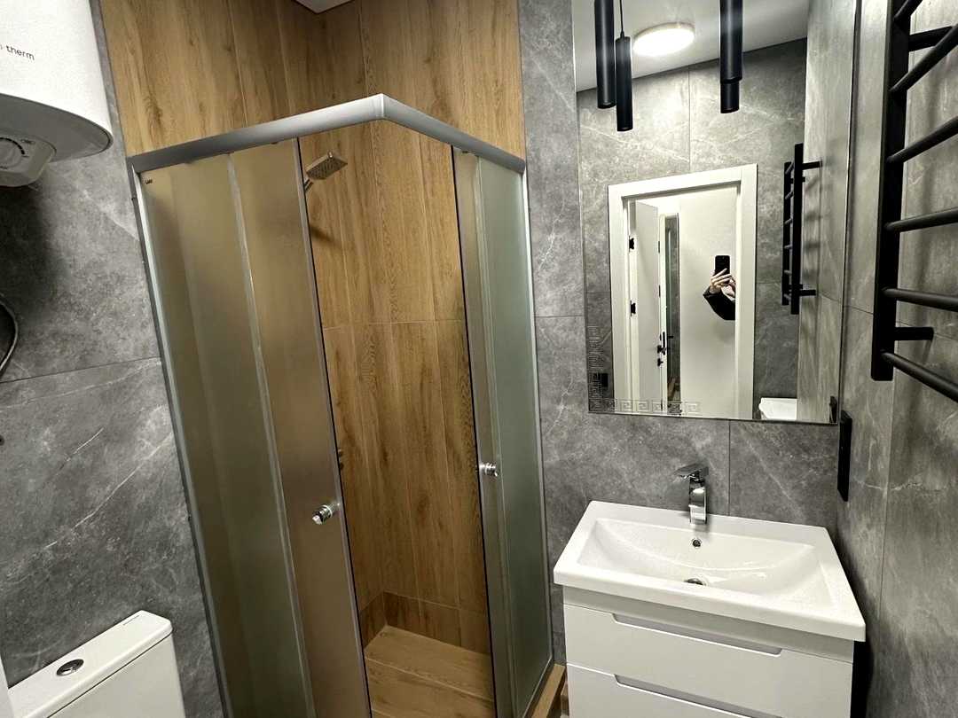 Святошинський, Київ