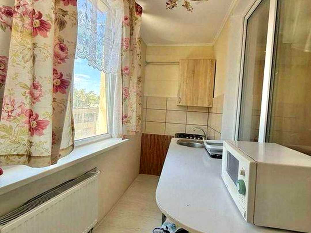 Дніпровський, Київ