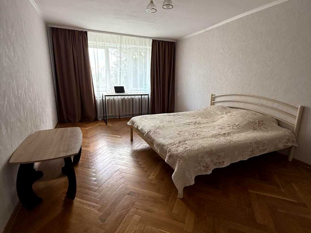 Дарницький, Київ
