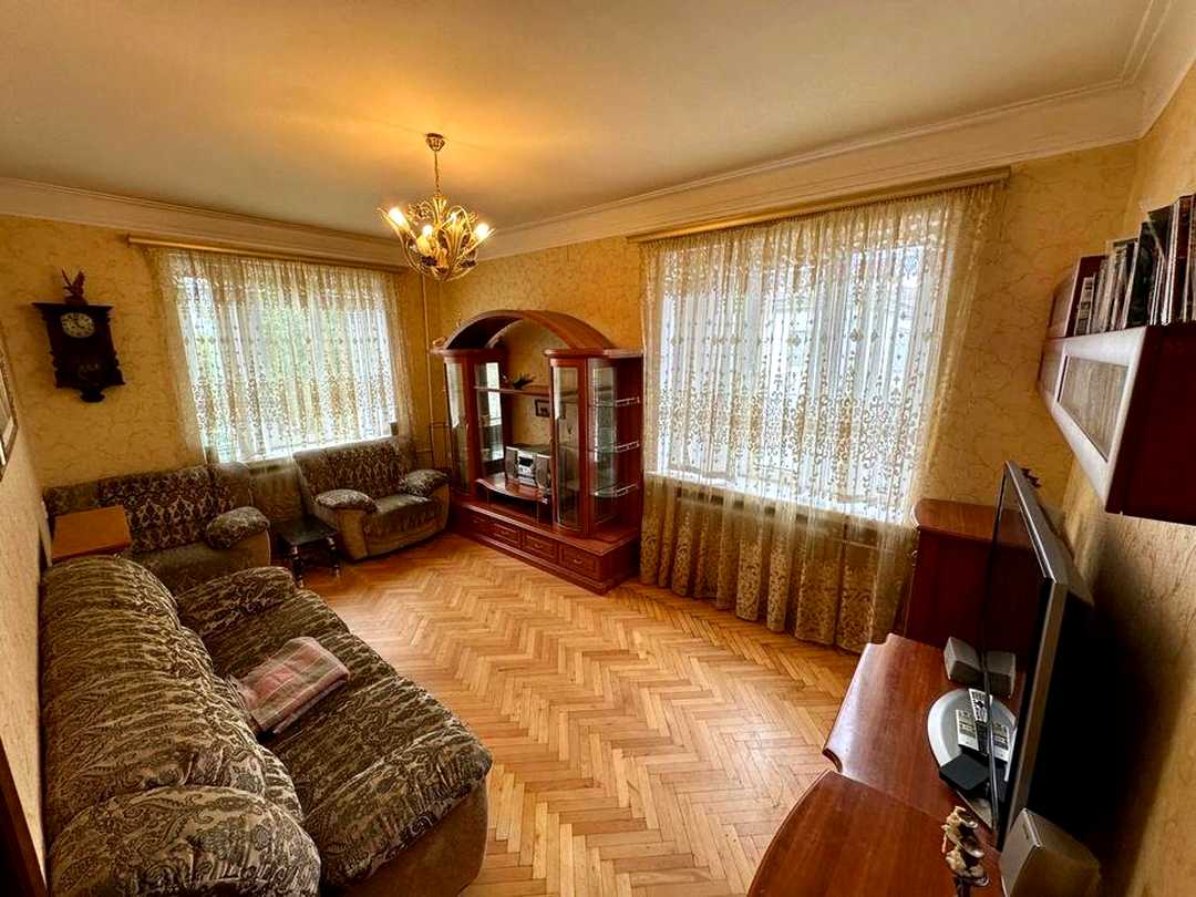 Дарницький, Київ