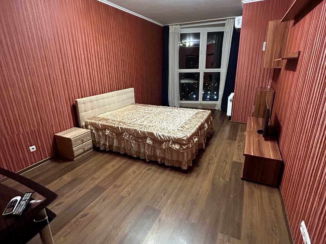 Дарницький, Київ