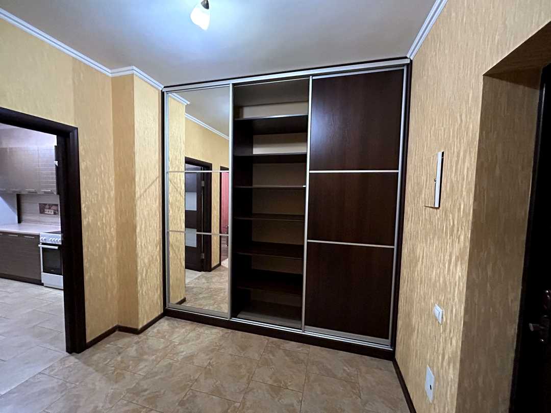Дарницький, Київ
