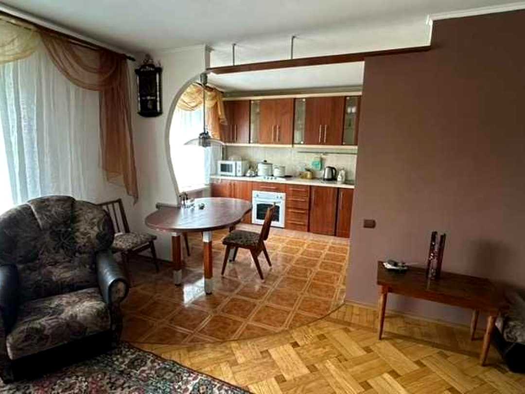 Деснянський, Київ