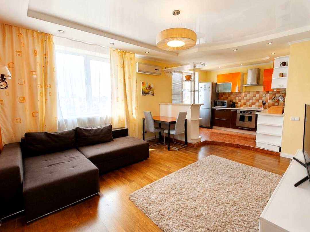 Дарницький, Київ