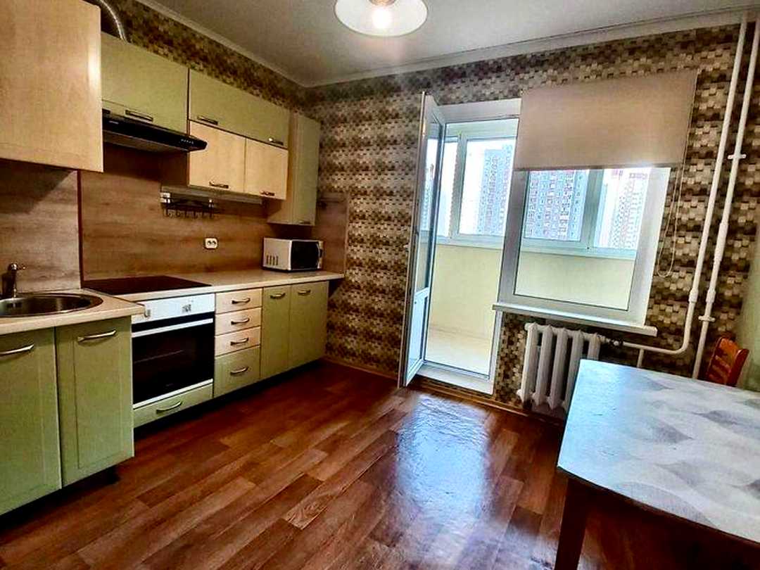 Дарницький, Київ