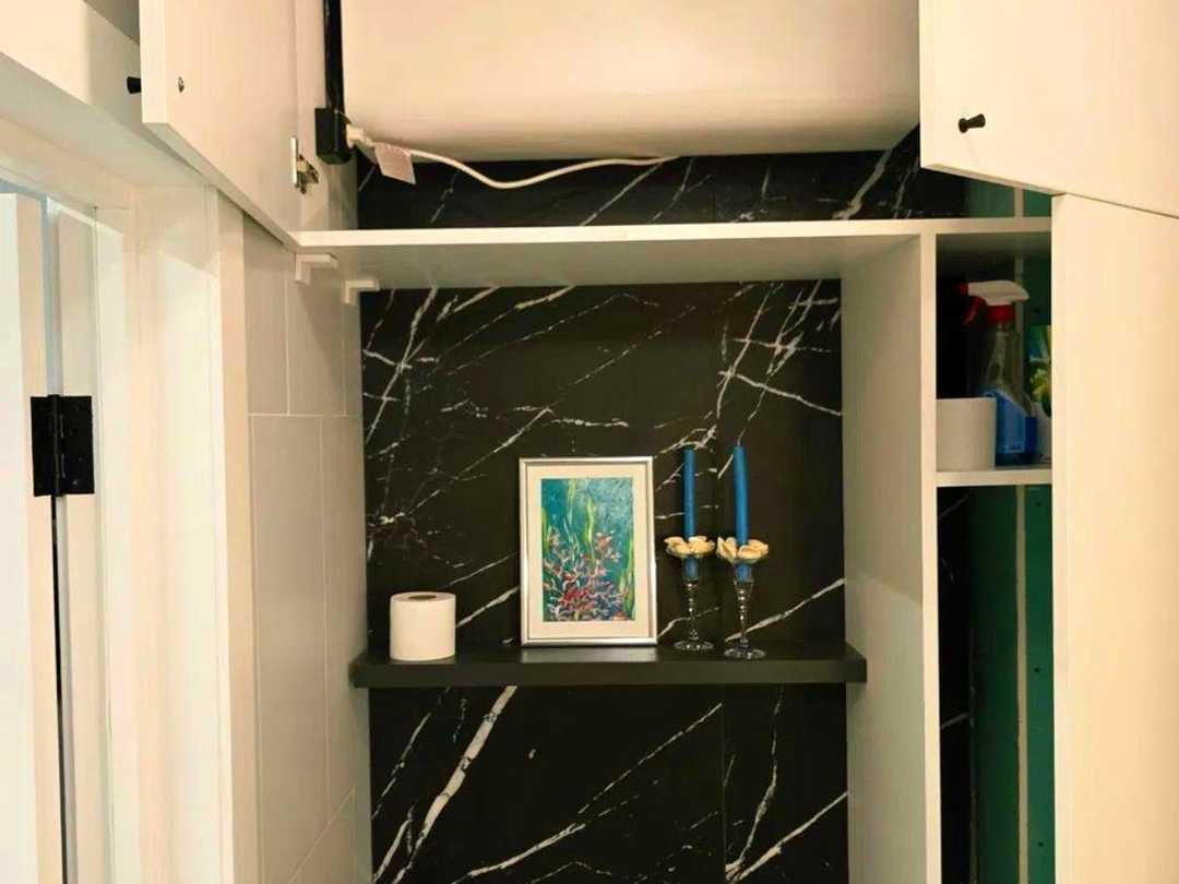 Дніпровський, Київ